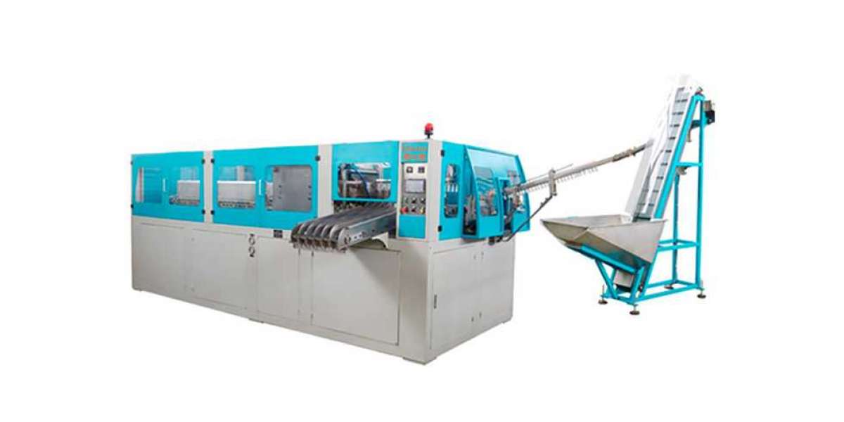 Features & Advantages of the Hand Fed – PET Blowing Machine