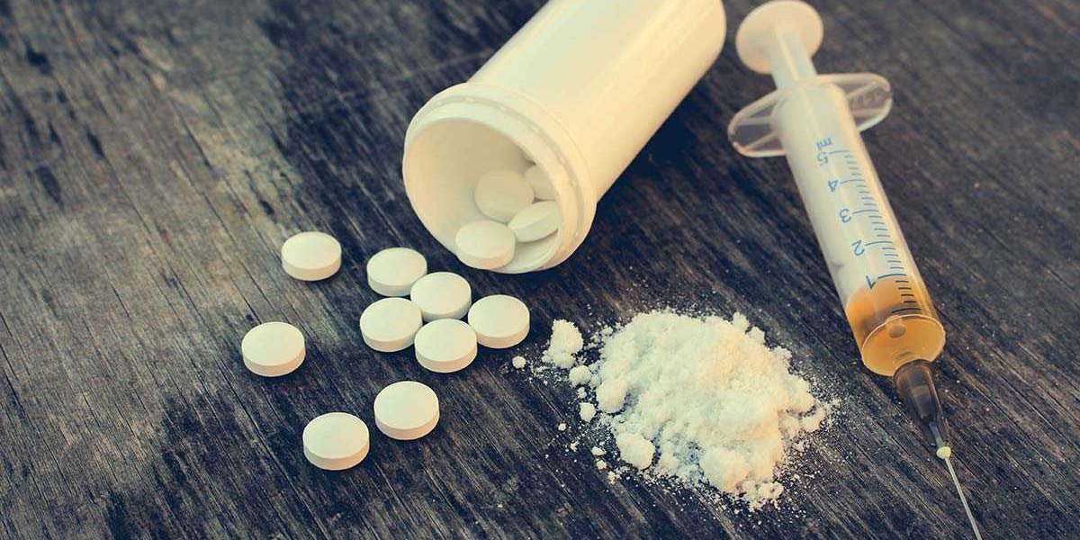What Are Opiates?