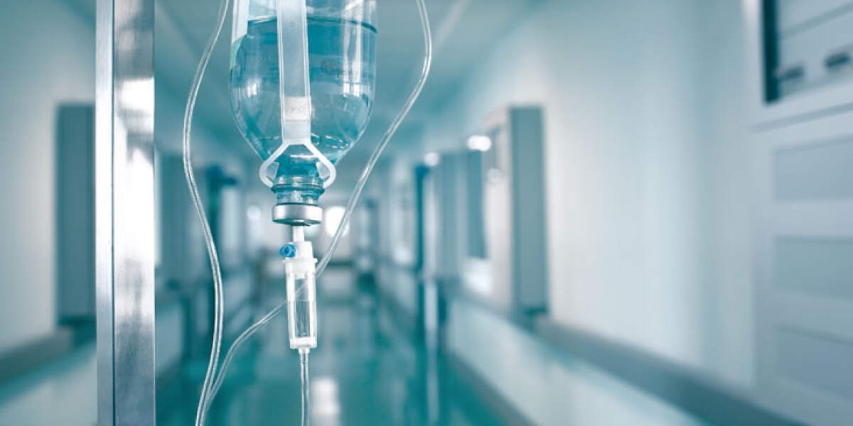 Innovative Approaches: Intravenous Solutions Market Insights