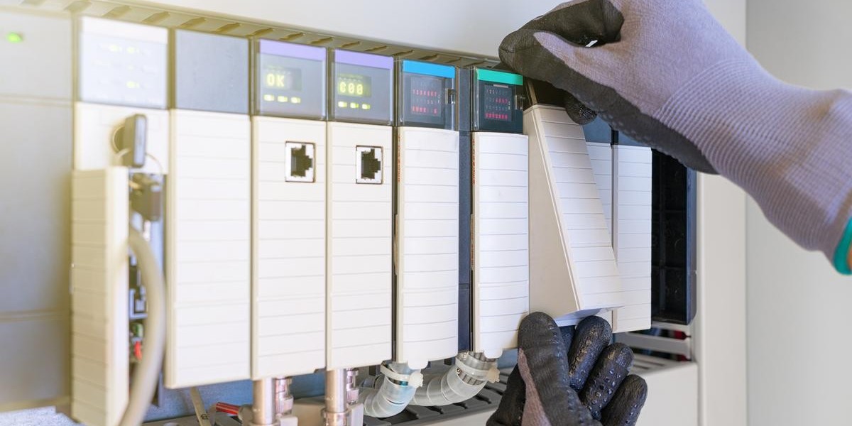 Why Every Home Needs a Gas Controller