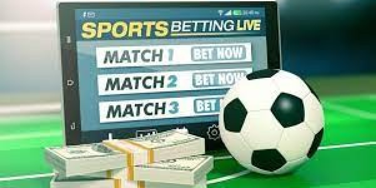 Exploring Effective Strategies for Playing Over/Under Betting in Football