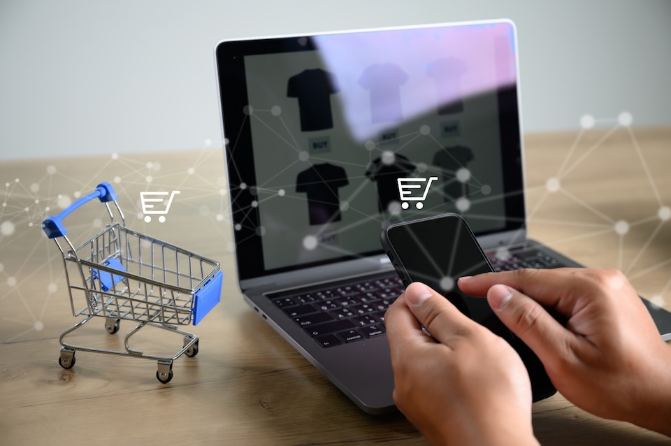 The Advantage of Customizing Your Ecommerce App Development - Techk Story