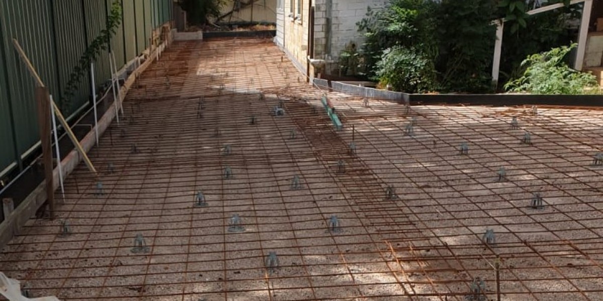 Transform Your Outdoors with Efficient Driveway and Footpath Concreting