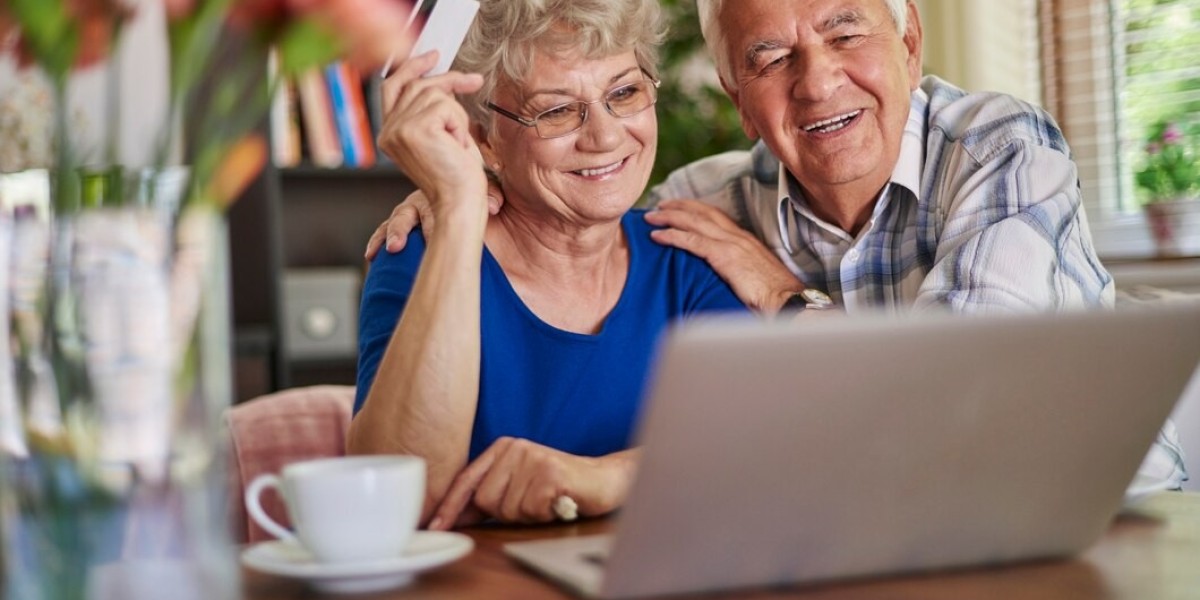 Online Dating Safety Tips for Seniors