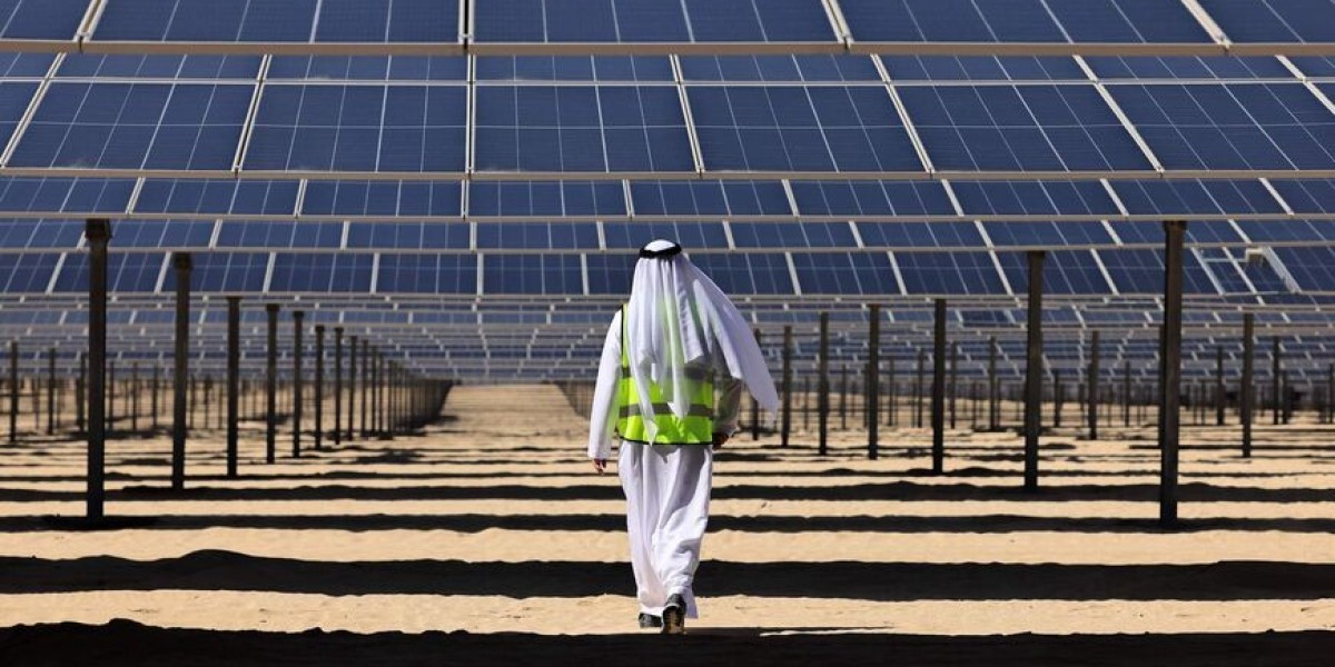 Dubai's Solar Revolution: From Desert Sands to Sun-Powered Heights