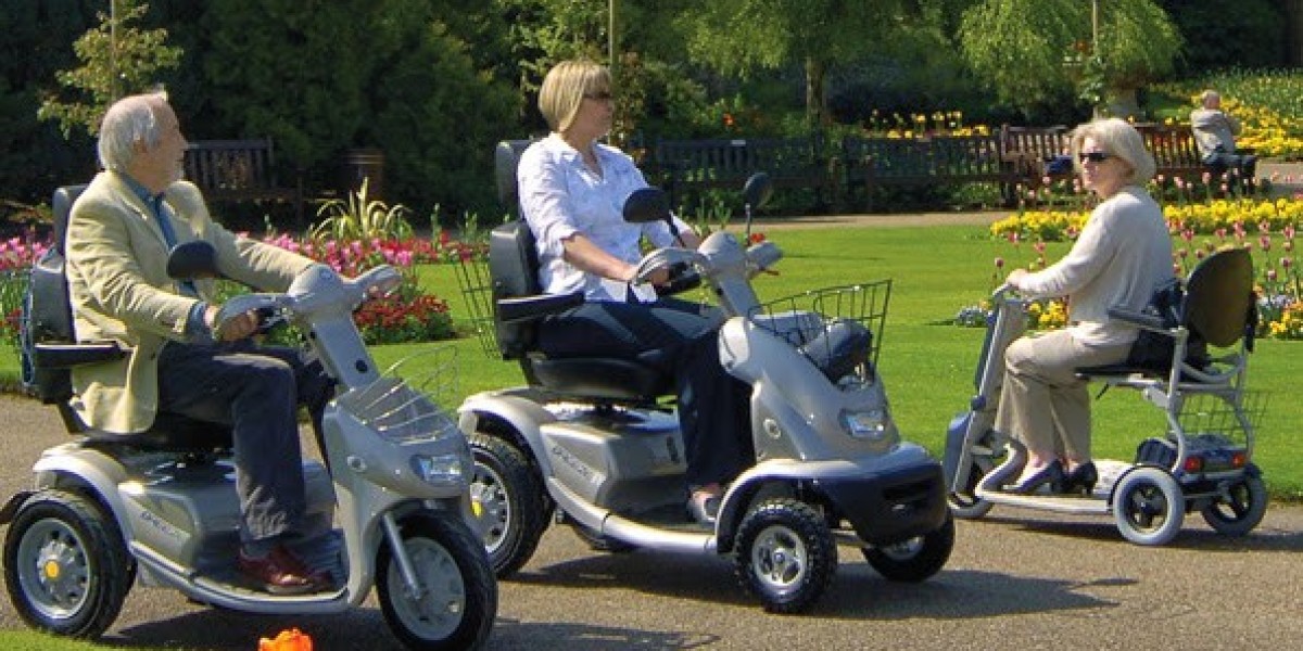 Benefits of Choosing the Luggie Standard Mobility Scooter