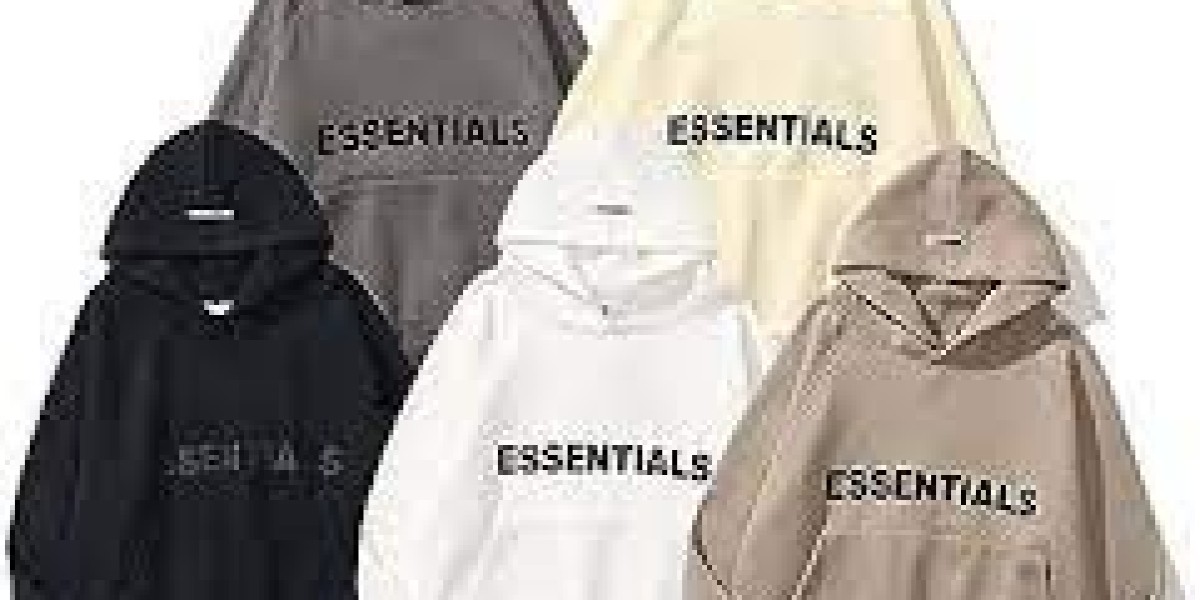 What Makes Essentials Clothing Stand Out in Streetwear?