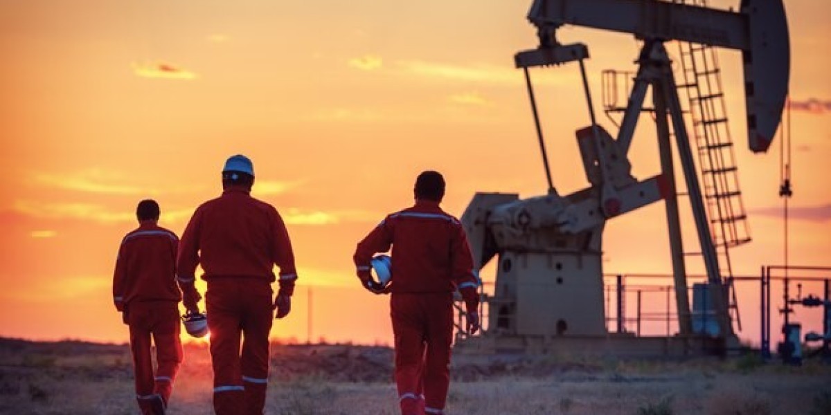 Pathfinders' Compass: Oilfield Services Market's Future Trailblazing