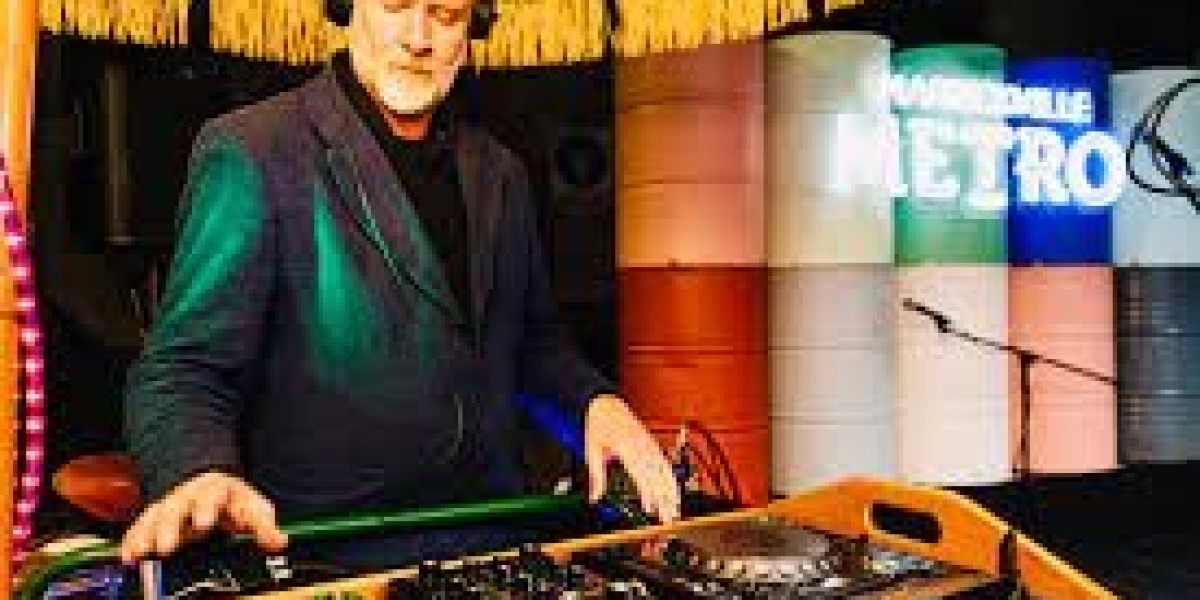Belmore's Finest: DJ Longtime Rocks Bartega
