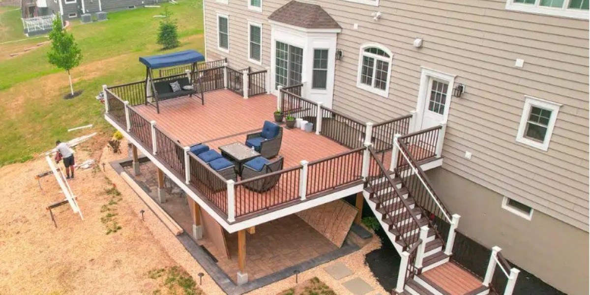 "Maple Valley's Outdoor Symphony: Choosing the Perfect Deck Builder for Your Harmonious Haven"