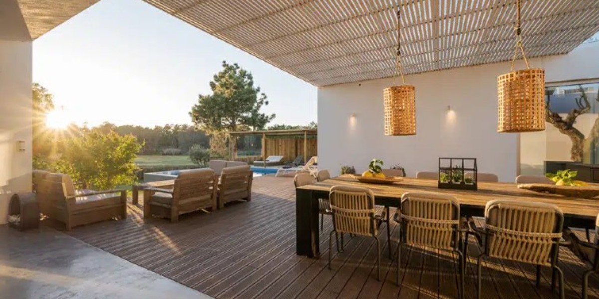 "Shading Solutions: Exploring the Versatile Sun Control Benefits of Louvered Roofs"