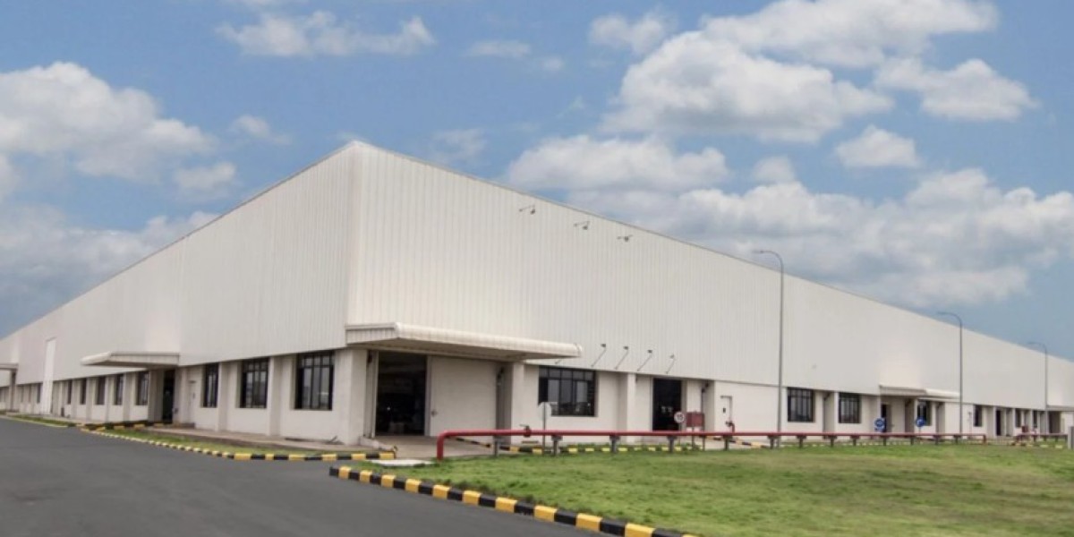 Factors to Consider When Searching for an Industrial Warehouse for Rent