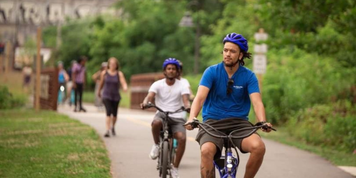 Embrace the Ride: The Benefits of Bike Rentals in Asheville and Duck
