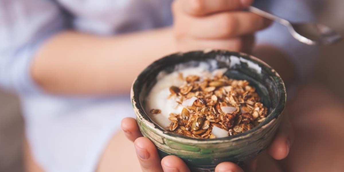 Does Oatmeal Have Any Benefits Specific to Men?