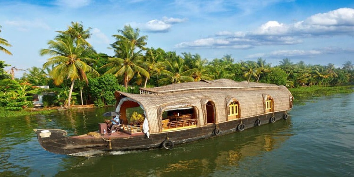 Customize Your Kerala Dream: Kochi Kumarakom Tailor-Made Tours