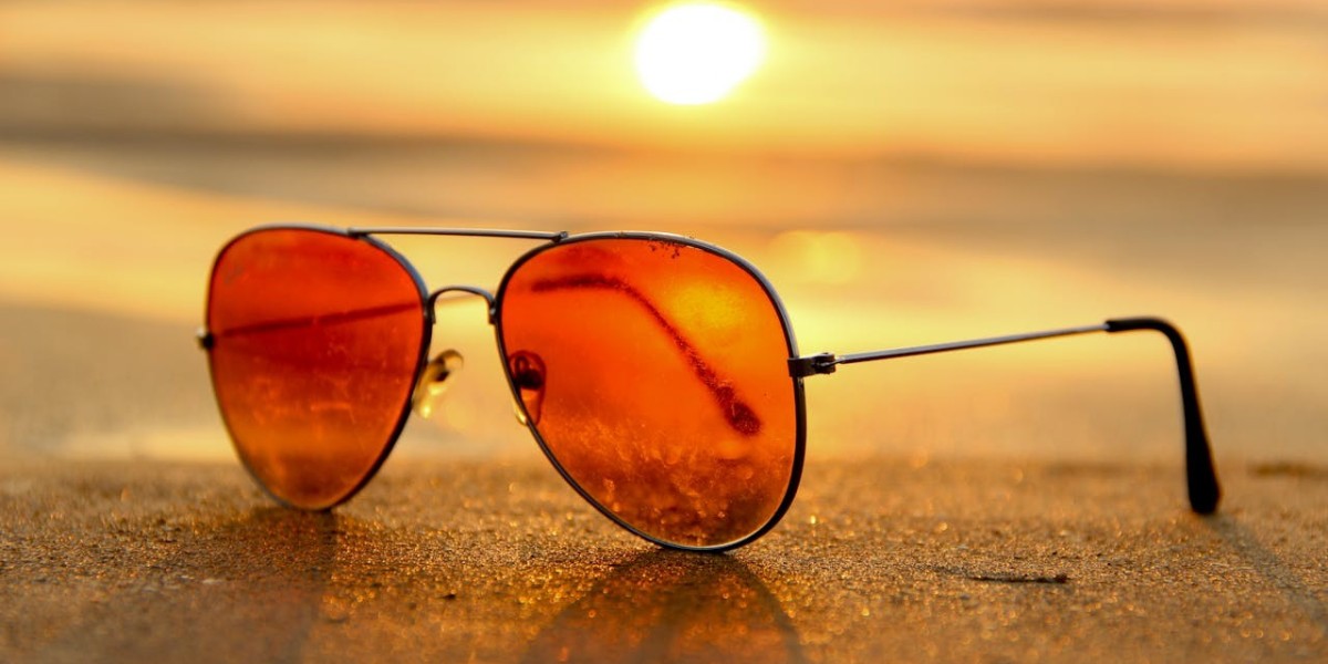 Cazal Sunglasses: The Ultimate Accessory for Your Summer Wardrobe