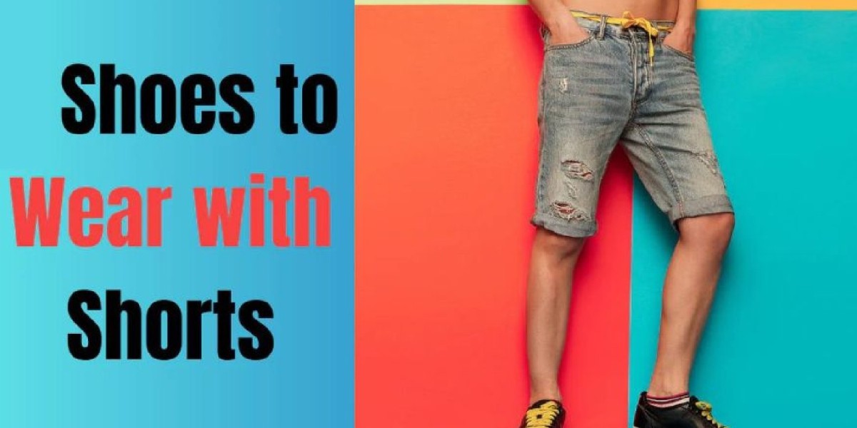 Best Shoes to Wear with Shorts: Comfort Meets Style