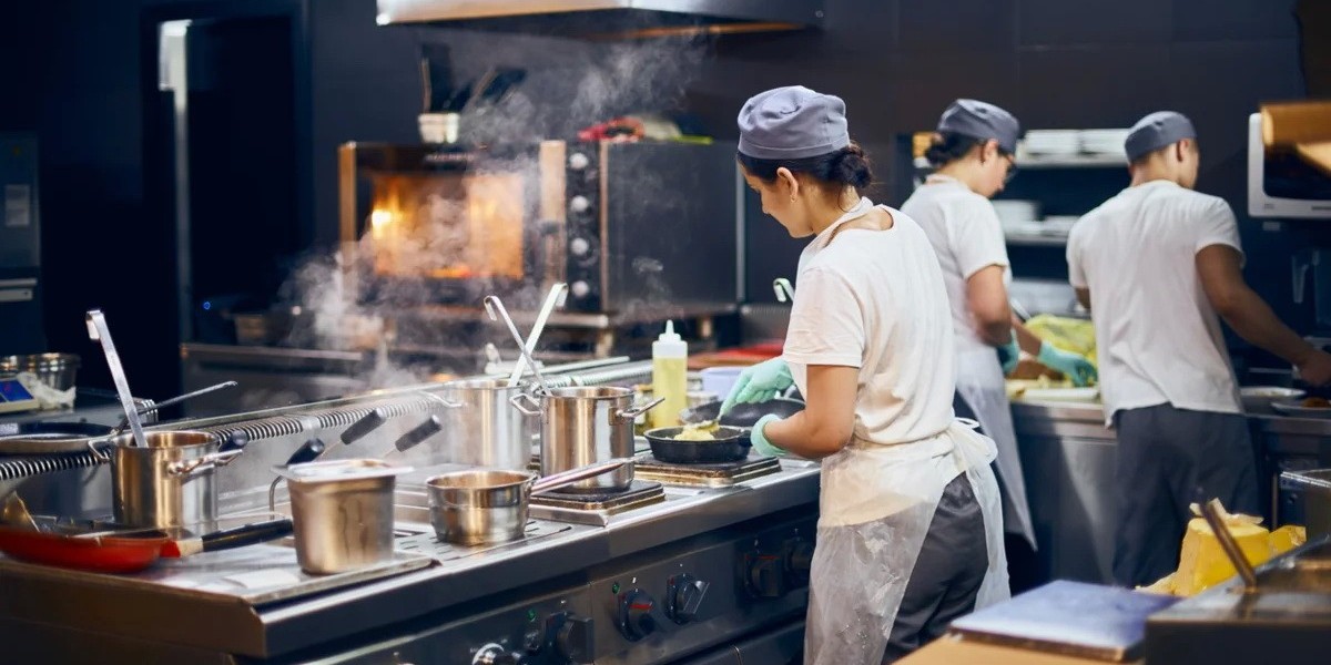 The Rise of Virtual Restaurants: Understanding US Dark Kitchens, Ghost Kitchens and Cloud Kitchens