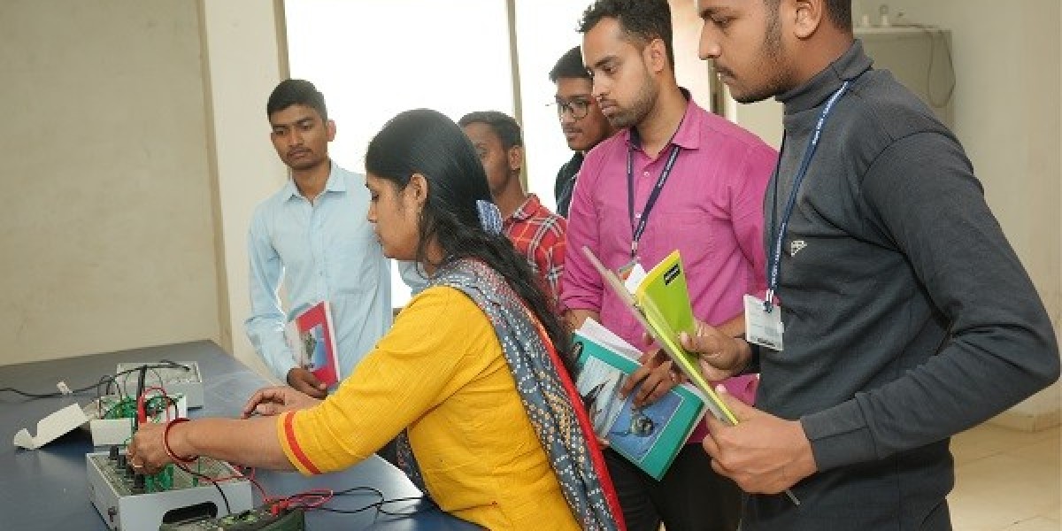 Diploma in Electrical Engineering Colleges in Gandhinagar