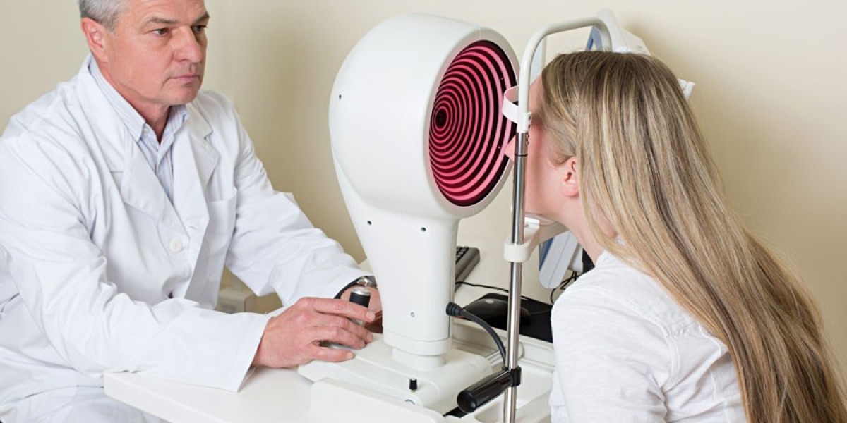 Advanced Keratoconus Treatment in Delhi: Expertise and Care by Dr. Rajiv Bajaj