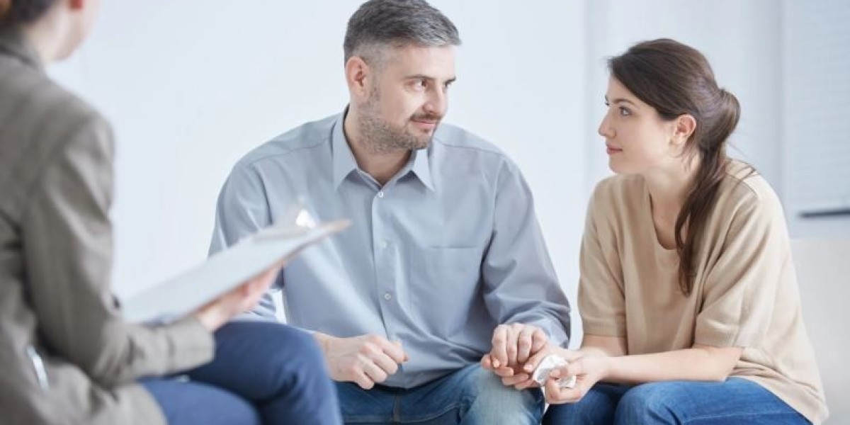 Overcoming Relationship Challenges through Marriage Counseling Asheville