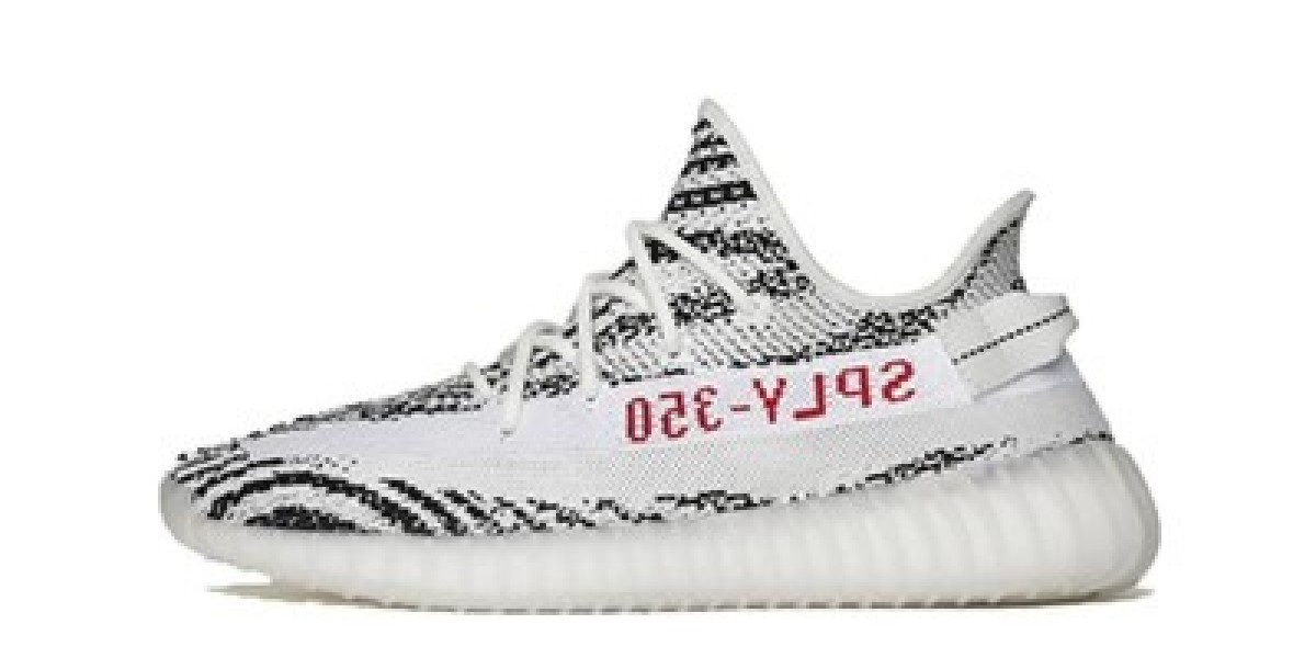 探索 Adidas Yeezy 系列：時尚與舒這的完美融合