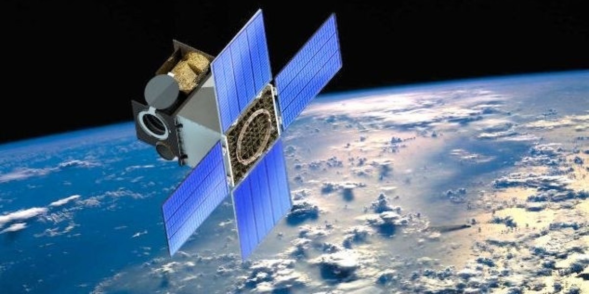 Regional and Global Analysis of the Small Satellite Market: Growth Factors and Top Players by 2032