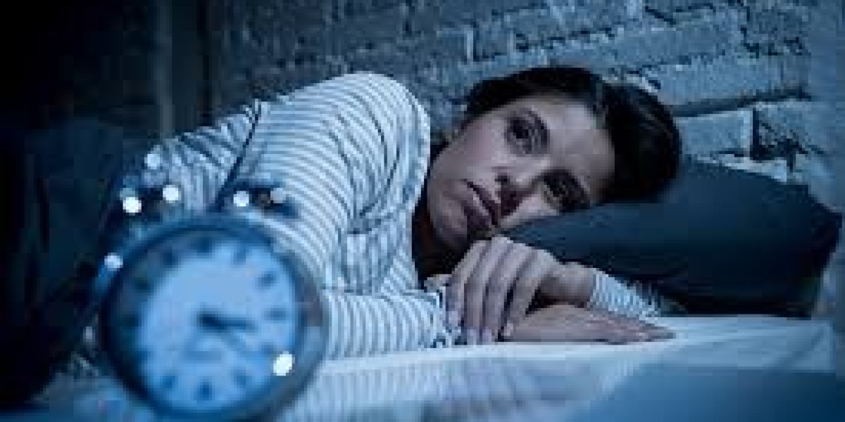 The Connection Between Diet and Insomnia: Foods for Better Sleep