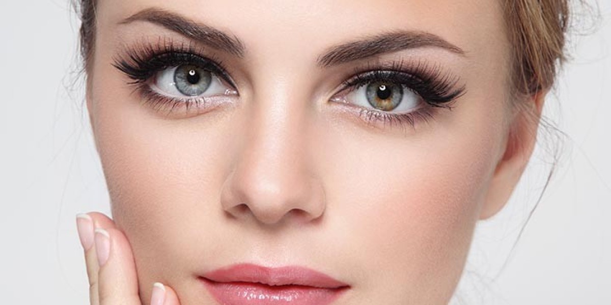 Where to Get the Best Eyebrow Threading in Las Vegas for Perfectly Shaped Brows