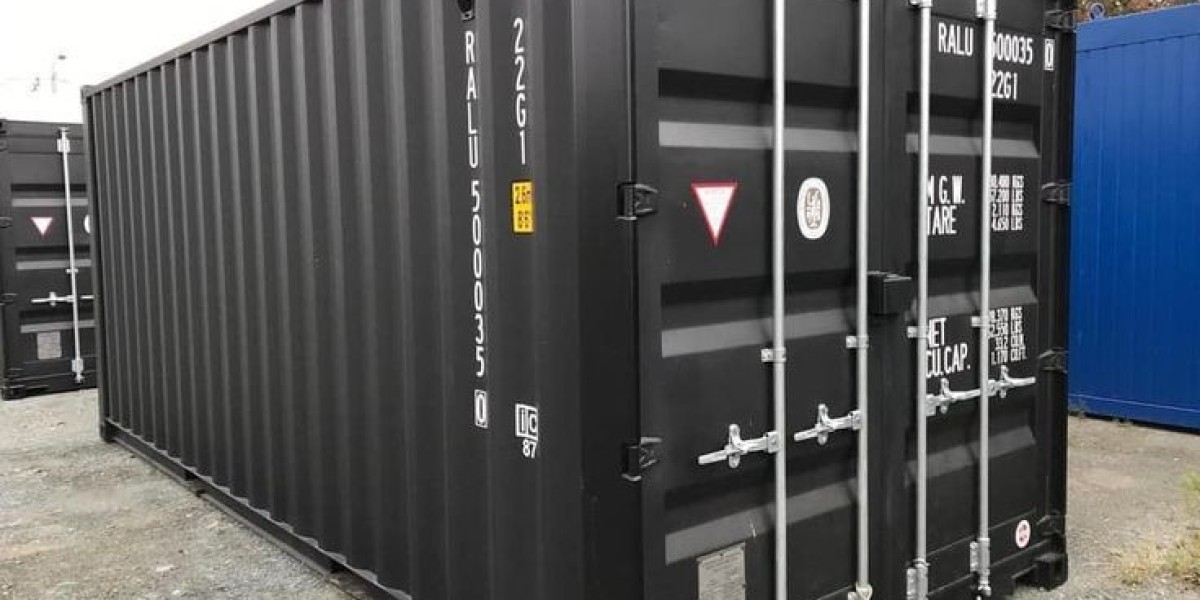 Benefits of Using 20ft Shipping Containers from Dhruv Container