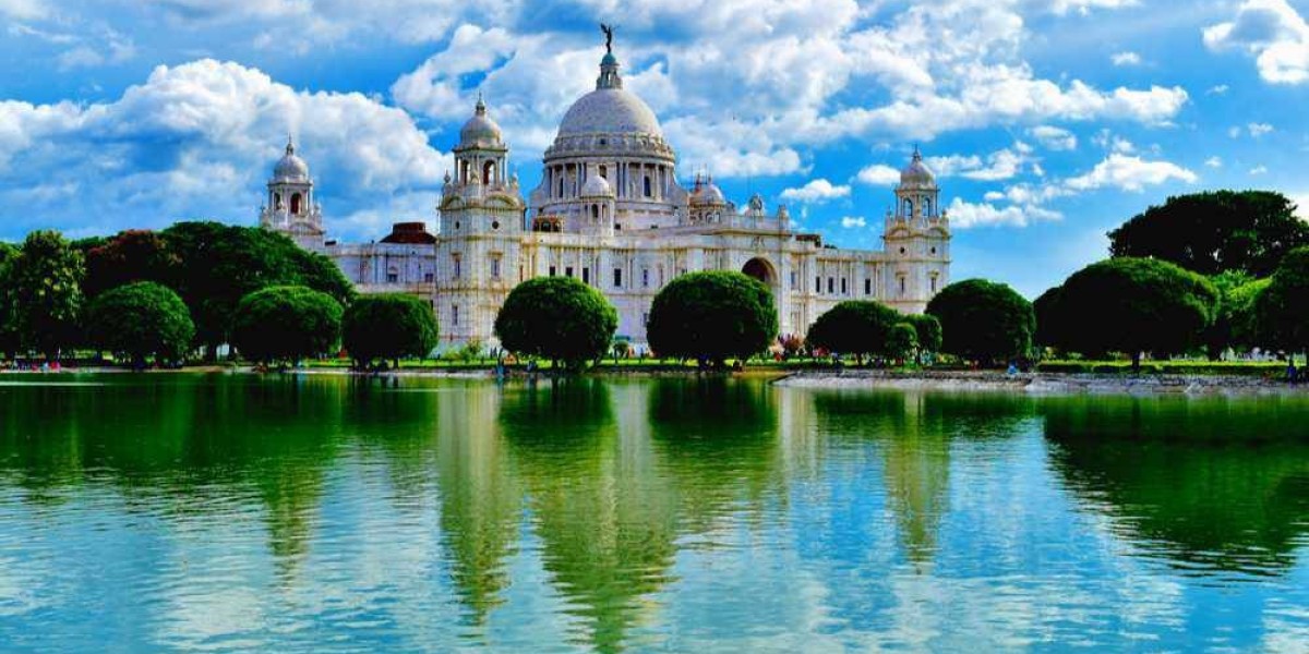 Discover the Beauty of West Bengal with Tailored Tour Packages