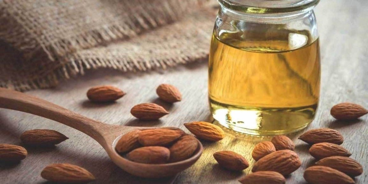 Almond Extracts Market Segment Analysis: Understanding Consumer Preferences and Usage