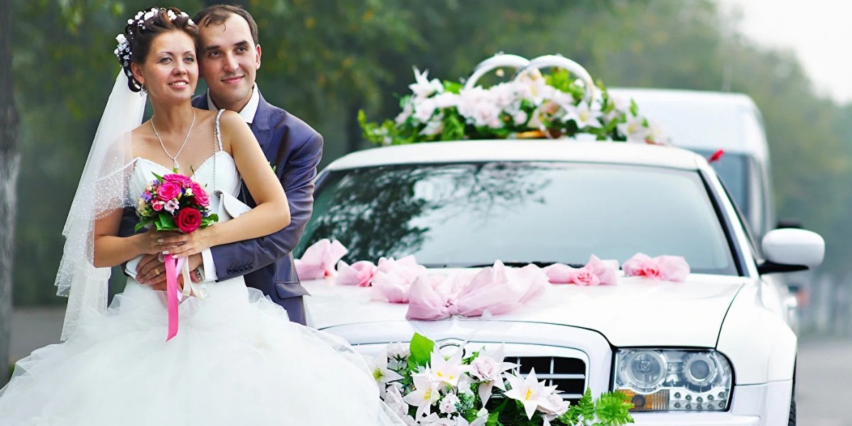 How a Limo Can Make Your Kissimmee Wedding Extra Special