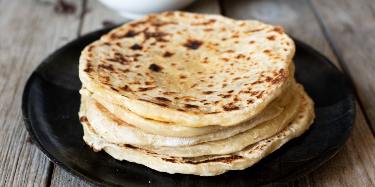 A Comparison of Tortilla Bread and Arabic Bread: A Culinary Exploration