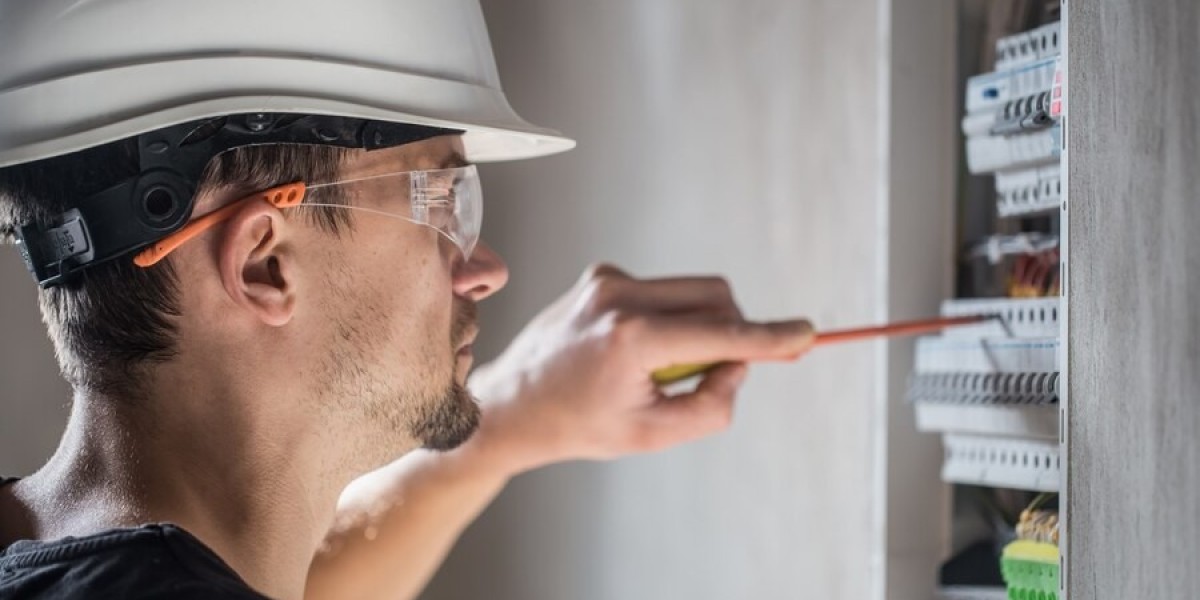 How to Find the Best Commercial Electrician Near Me for Your Business Needs