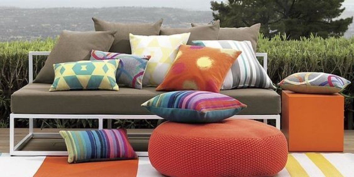 Outdoor Sofa Cushions in Dubai: Fiendishly Tough Yet Invitingly Soft