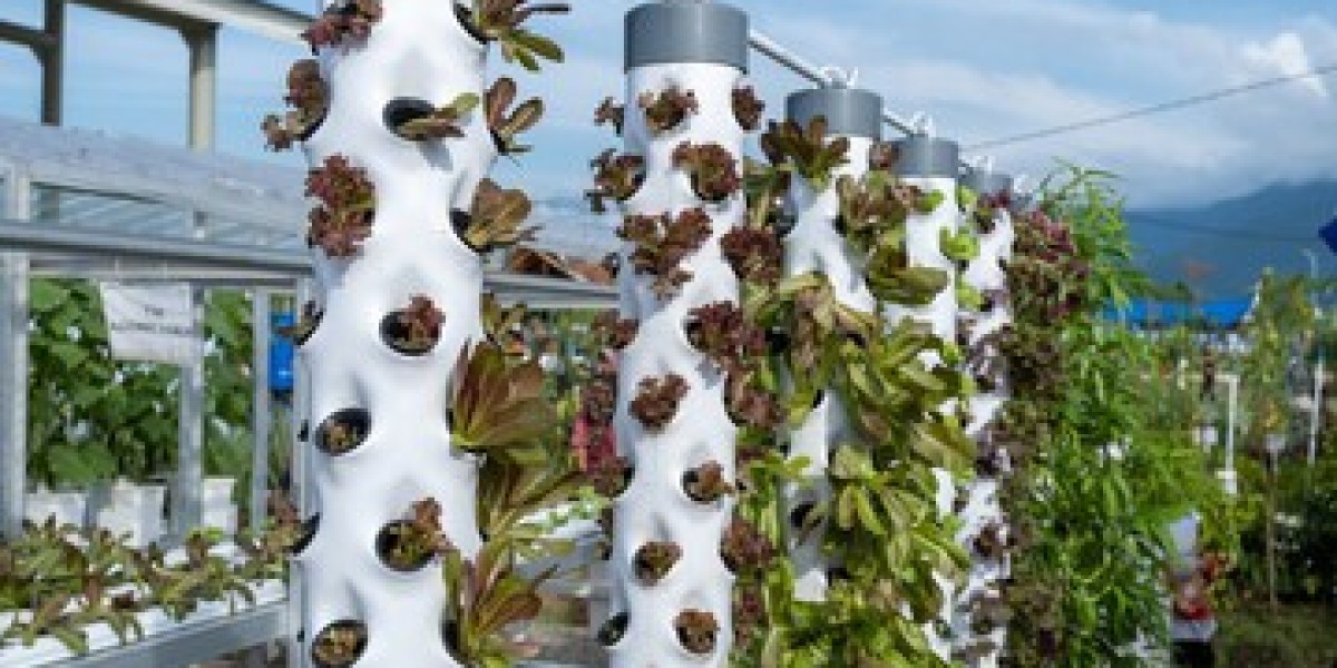 Revolutionize Gardening with the Hydroponic Tower Vertical Garden