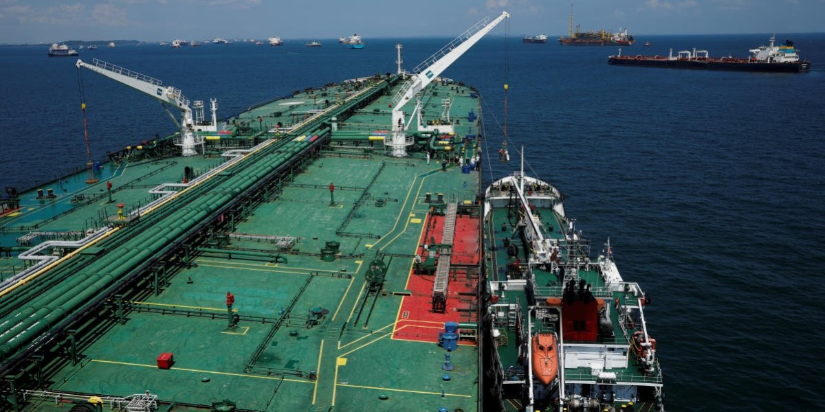 Bunker Fuel Market: Navigating the Barriers to Growth and Sustainability