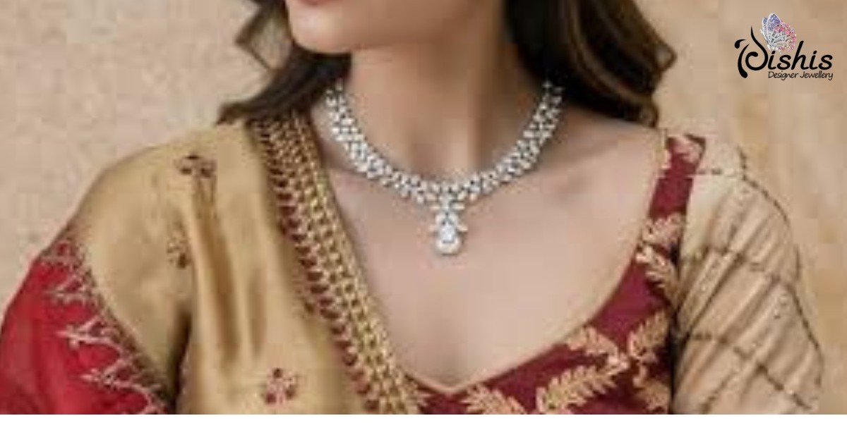 How to Style Jewelry with Traditional and Western Outfits