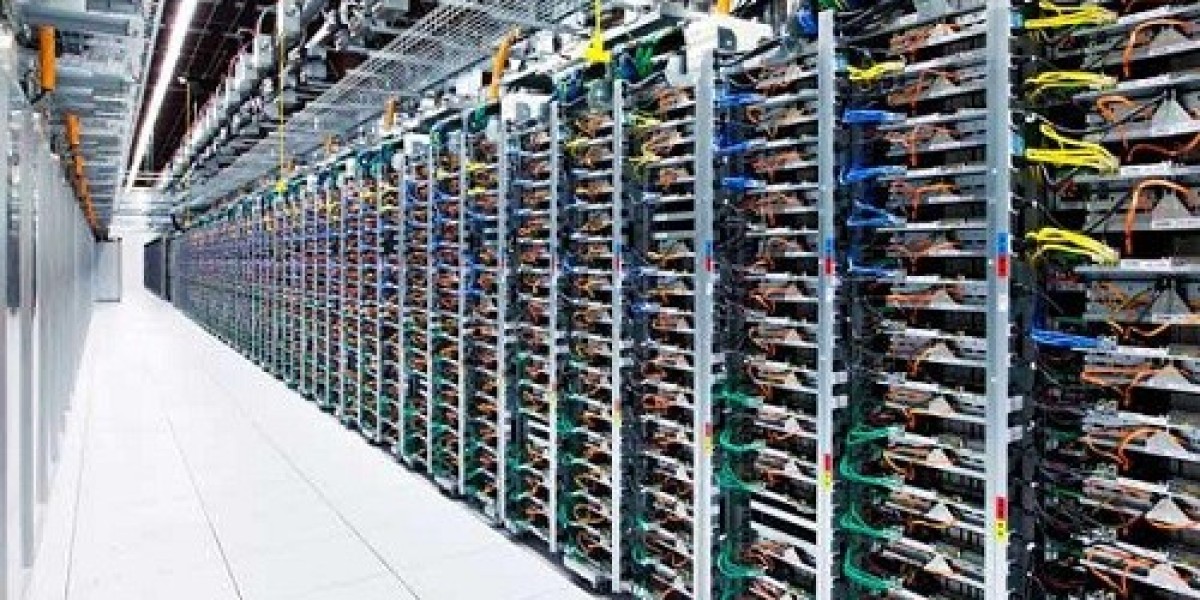 Data Center Market Size, Share | Industry Report [2032]