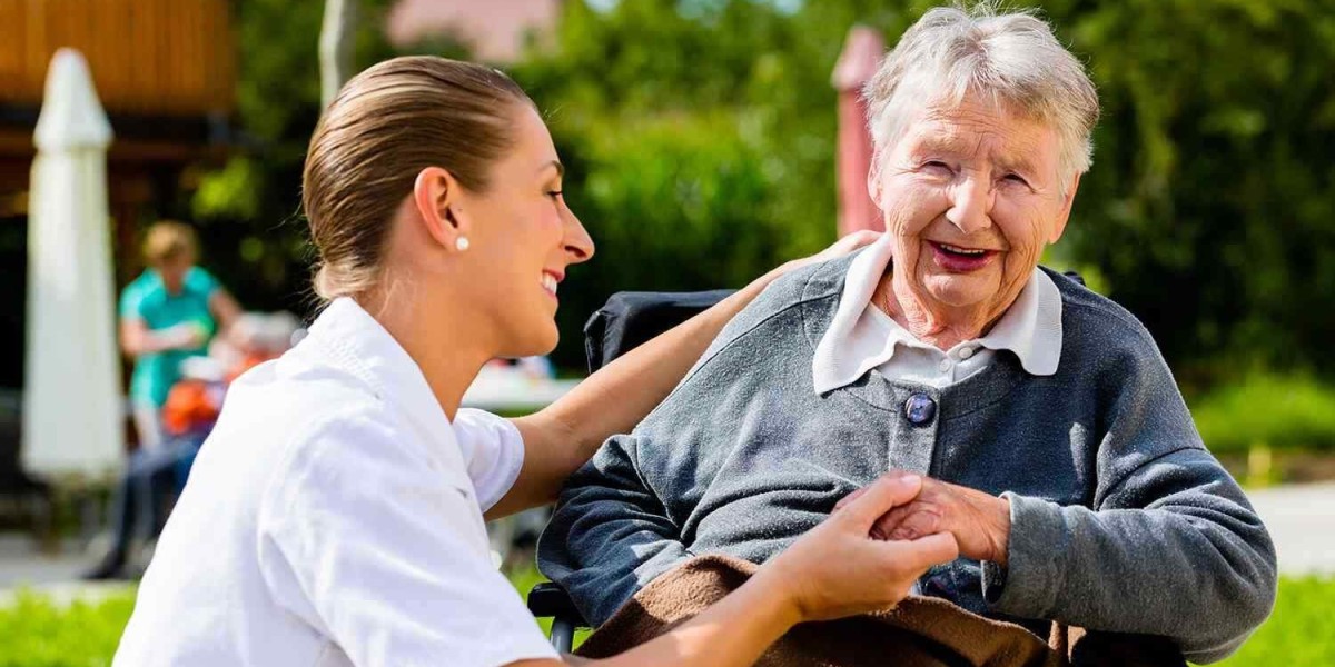 Experience Quality Living at a Care Home in Ohio, USA