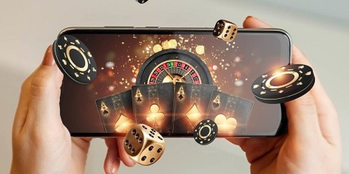 Mobile Gambling Market Size, Share & Trends | Growth [2032]