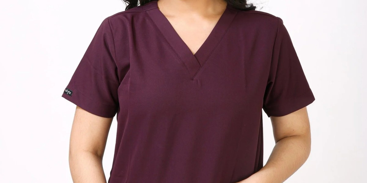 Wrinkle Free Scrubs for Women – Stay Comfortable and Professional