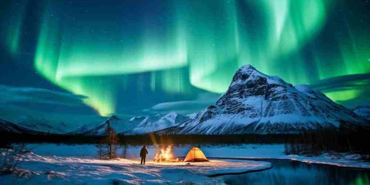 The Best Time to See the Northern Lights Market: A Complete Travel Guide