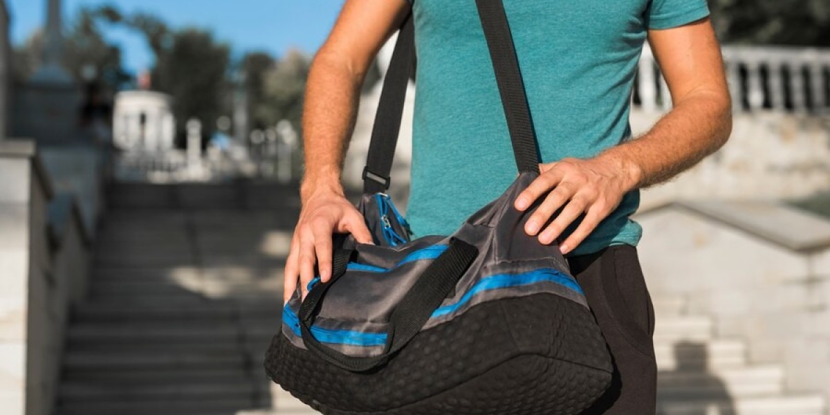 Gym Bag Market: Industry Analysis and Growth Trends