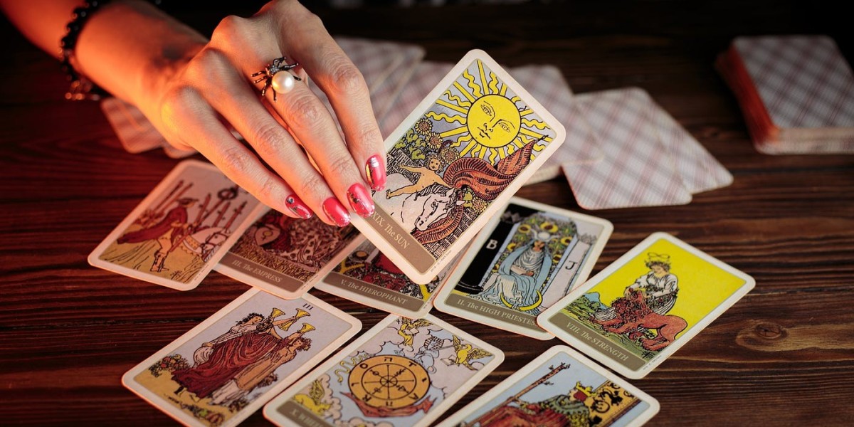 Best tarot card reader mumbai