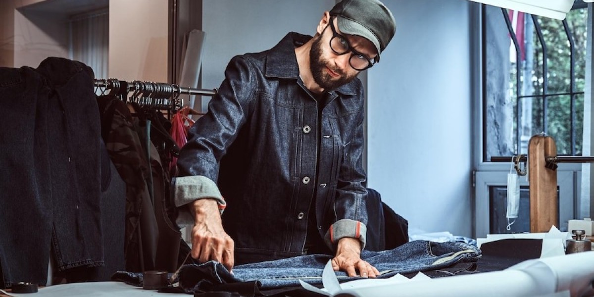 Customizing Your Wholesale Workwear Uniforms: A Complete Guide