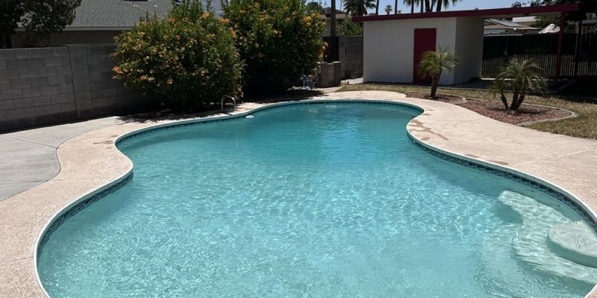 Essential Pool Services in Phoenix, AZ