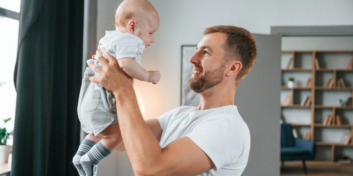 How Single Men Can Start Their Surrogacy Journey in the America