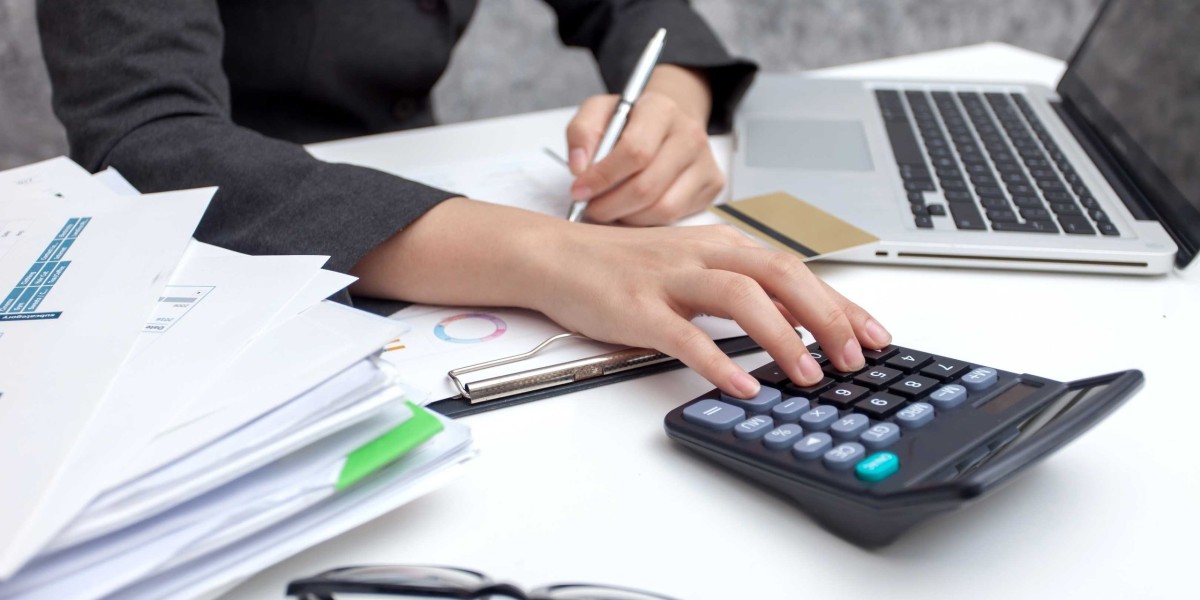 Reasons to Keep Your Bookkeeping Up-to-date: Bookkeeping Services